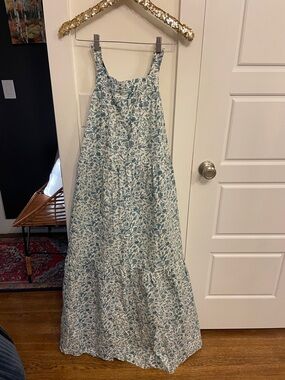 Floral Tiered Maxi Dress in Blue and White loft beach large